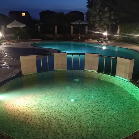 Apartment Mellia Boutique *