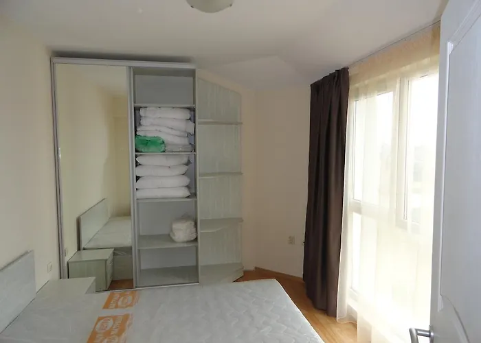 Mellia Boutique * Ravda